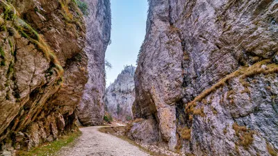 Prăpăstiile Zărneștilor - Zărnești